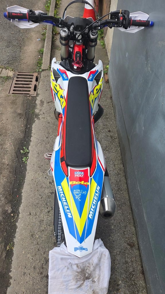 BETA RR 250 2024 VERY LOW HOURS