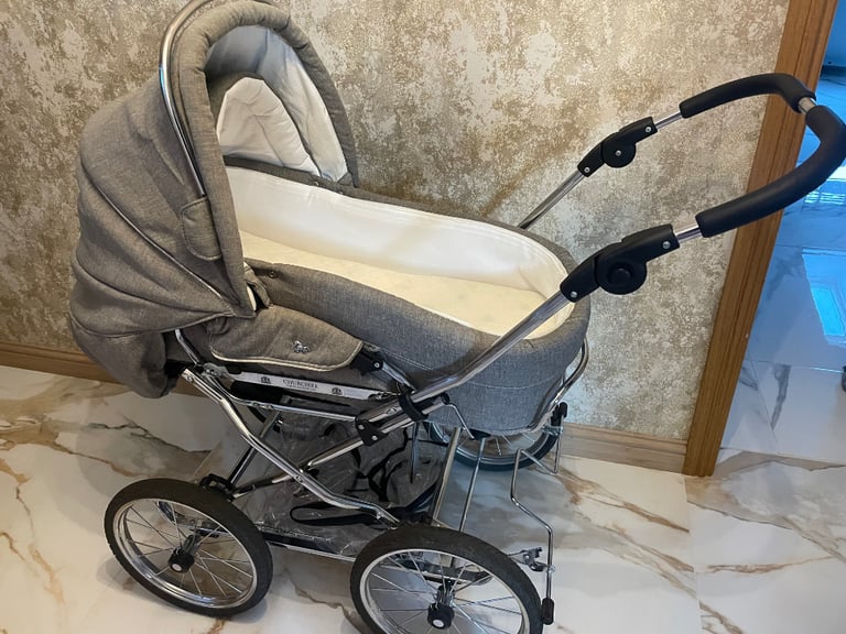 Churchill Grey Pram and accessories in Stonehouse South