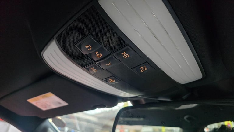  Mercedes-Benz E-Class 3.5 AUTO AMG LINE E350 AVANTGARDE Petrol Automatic