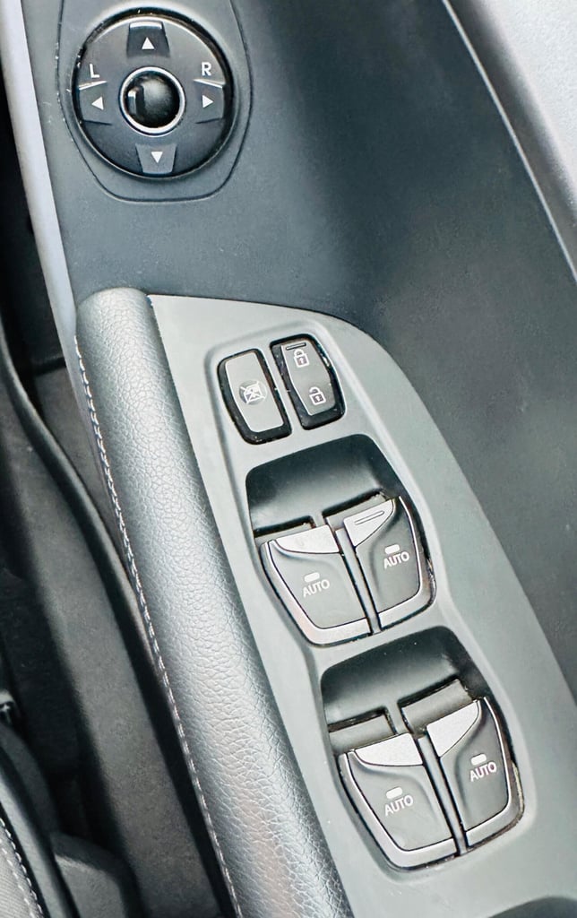 2016 Hyundai Santa Fe 2.2 CRDi SE 4WD Euro 5 5dr (5 seat) ESTATE Diesel Manual