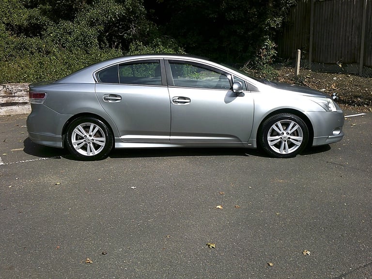 2010 Toyota Avensis 1.8 V-matic T4 Nav 4dr SALOON Petrol Manual