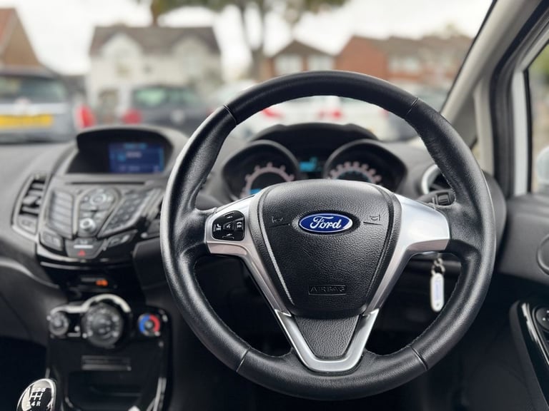 2017 Ford Fiesta 1.25 Zetec Hatchback 3dr Petrol Manual Euro 6 (82 ps) Hatchback Petrol Manual