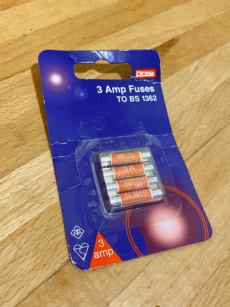 image for FREE Pack of 3 Amp Fuses 