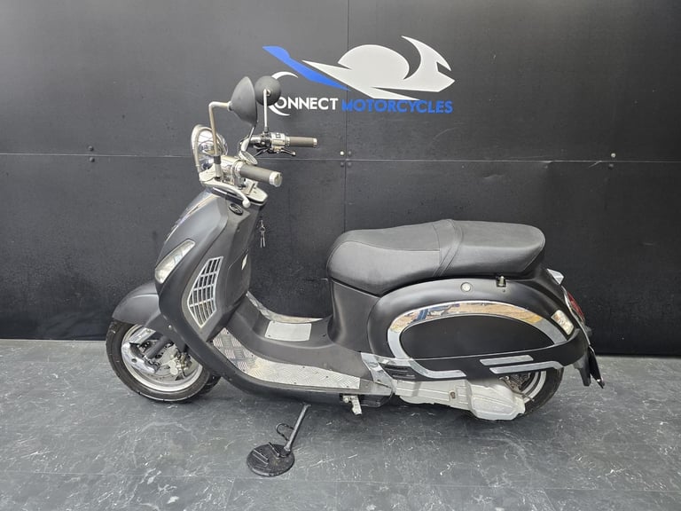 YIYING 125cc MOT'd PROJECT SCOOTER HPI CLEAR