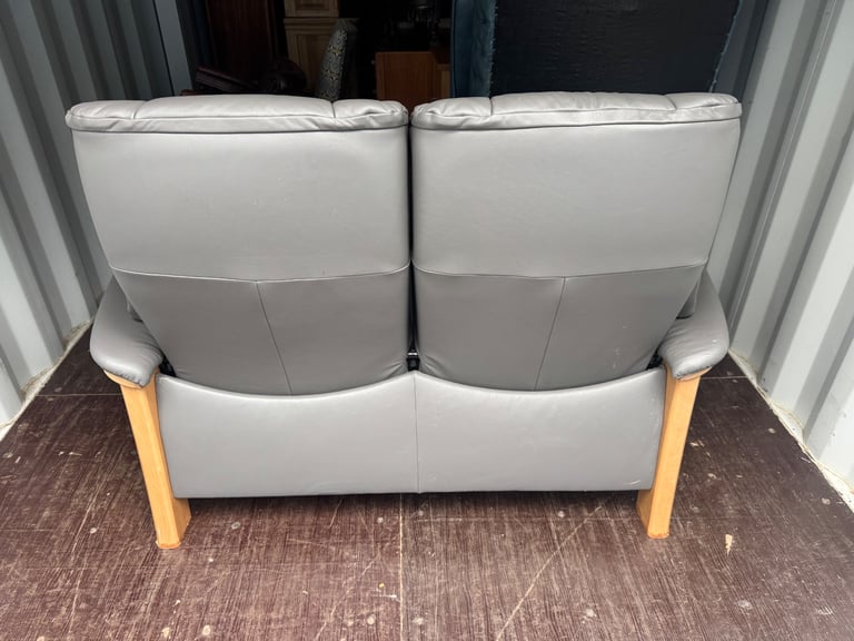 Ekornes Stressless Grey Leather 2 seater Recliner sofa Possible Delivery