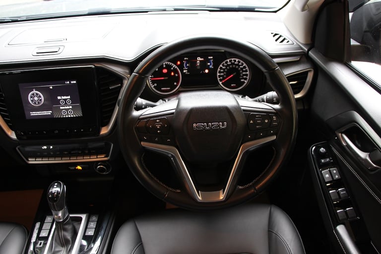 2024 Isuzu D-Max TD DL40 Pickup Double Cab 4x4 [164] (STUNNING TRUCK, GREAT SPEC, 1 OWNER !! Pick...