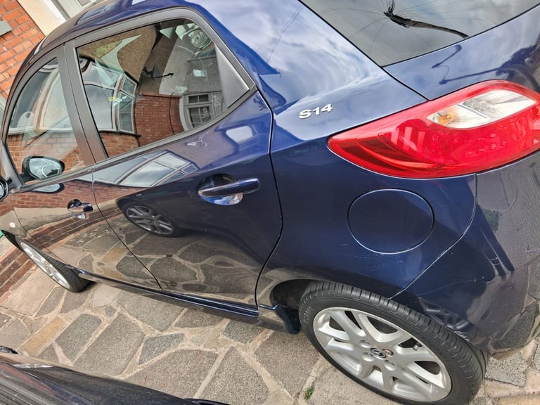 Mazda, 2, Hatchback, 2013, Manual, 1349 (cc), 5 doors