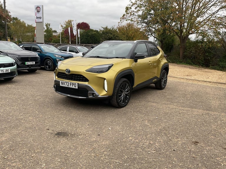  Toyota Yaris Cross 1.5 VVT-h Dynamic SUV 5dr Petrol Hybrid E-CVT Euro 6 (s/s) (116 ps) Petrol/El...