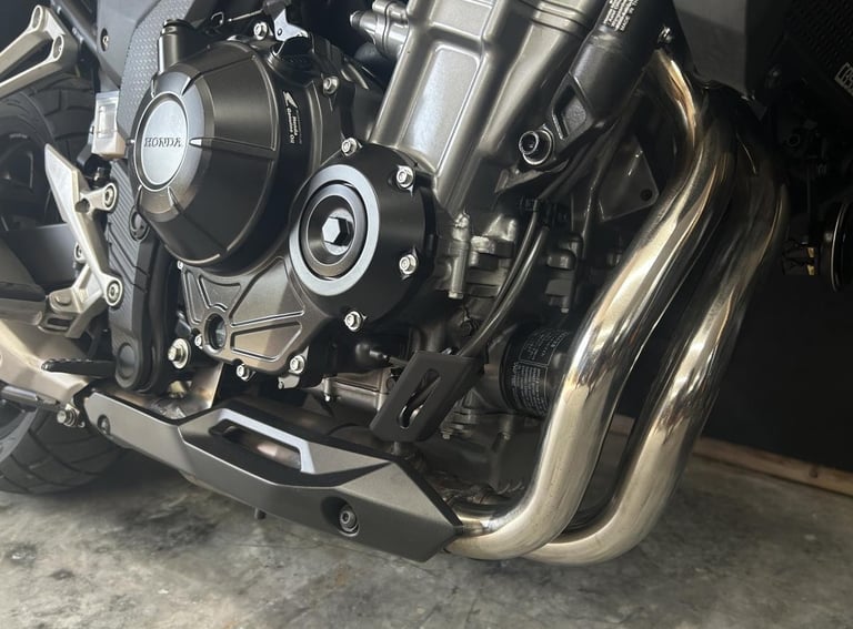 2024 73-PLATE HONDA CB500X ** JUST 2,730 MILES FROM NEW ** EXTRAS **