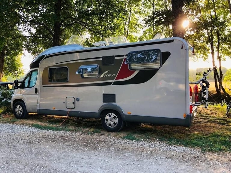 2016 Burstner Ixeo 728G