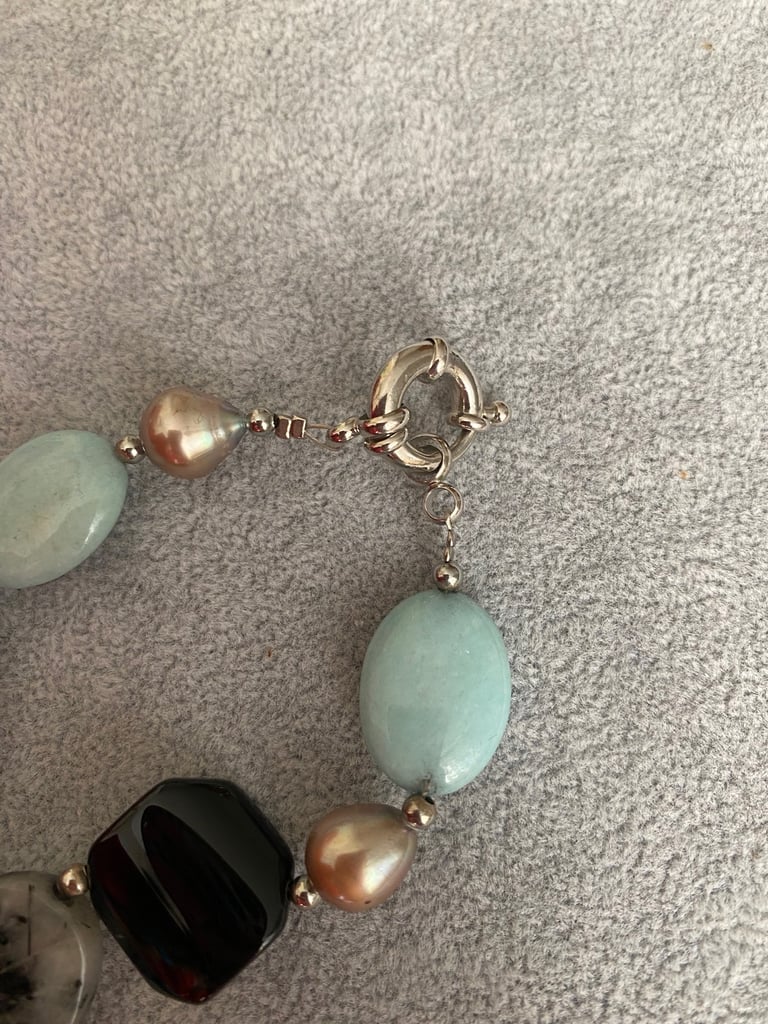 Vintage Pearl and stone necklace 