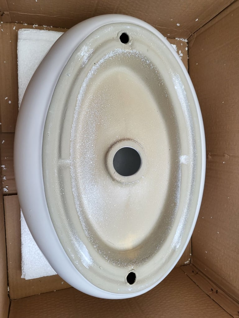 New Basin Sink 470 x 330 x 150mm Oval Countertop White Gloss ERI-WB-014