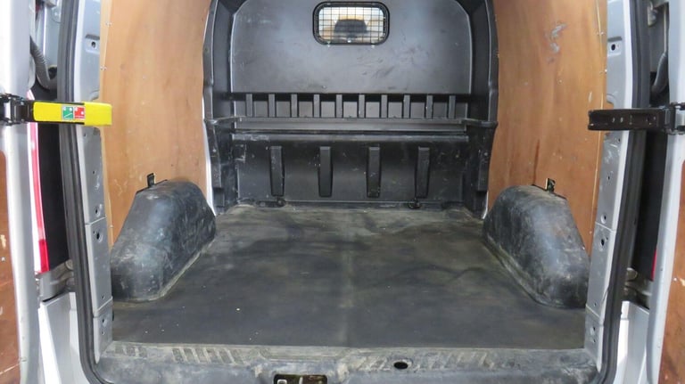  Ford Transit Custom 2.0 320 EcoBlue Limited Crew Van L2 H1 Euro 6 (s/s) 5dr (6 Seat) Diesel Manual