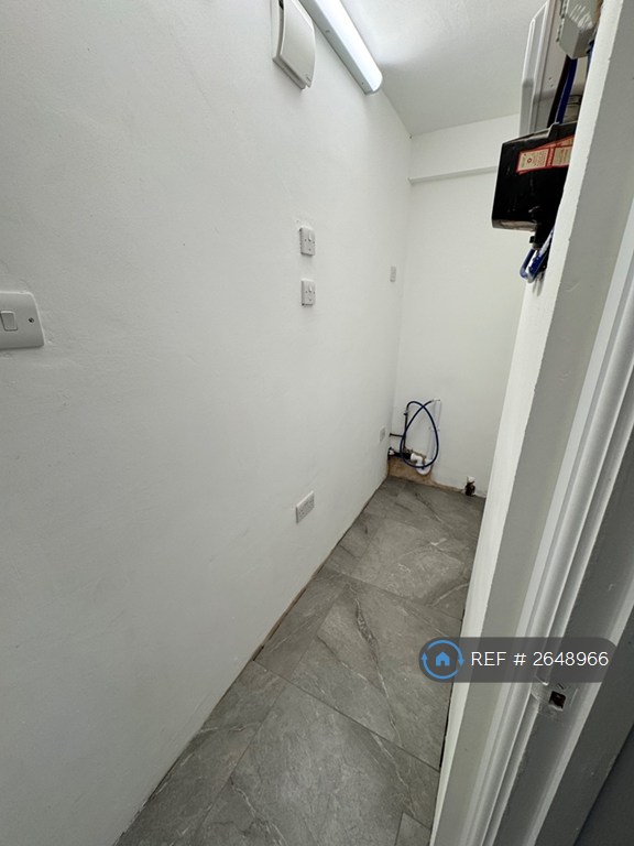 4 bedroom house in Bouvier Road, Enfield, EN3 (4 bed) (#2648966)