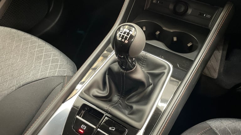 2024 MG HS 1.5 T-gdi SE Petrol