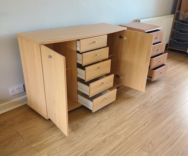image for Chest set, I can deliver those 2 chest for free if need in Hull