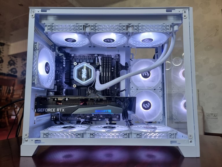 i7 12700, RTX 3070 8GB, 32GB RAM, High Spec Gaming PC.