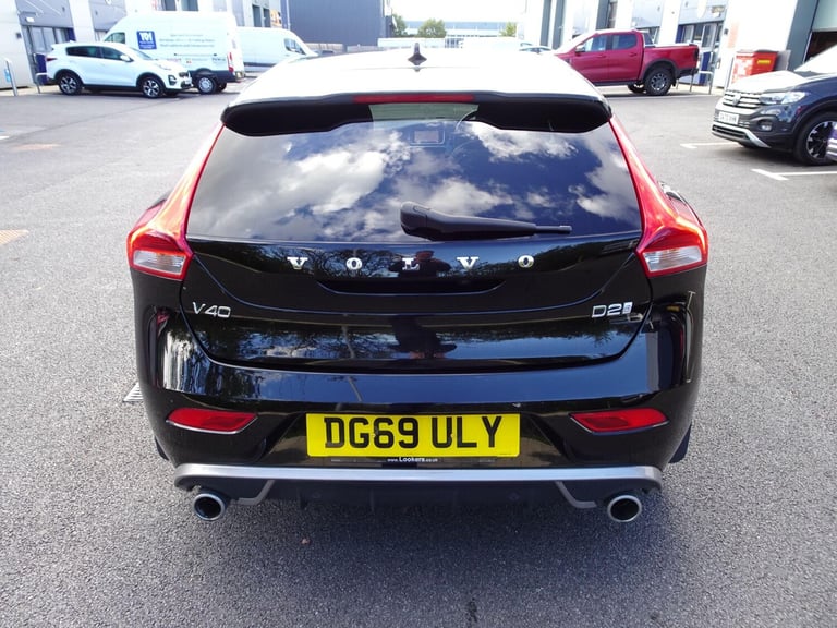 2019 Volvo V40 2.0 D2 R-Design Edition Euro 6 (s/s) 5dr HATCHBACK Diesel Manual