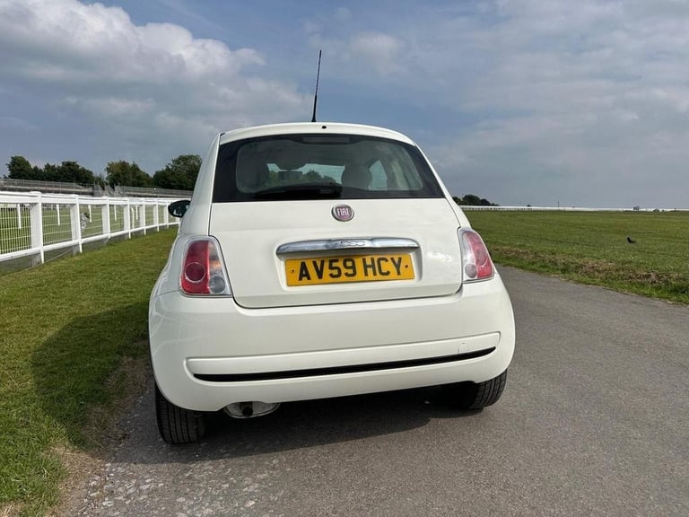 FIAT 500 1.2 Pop 3dr 2010(59) - Full History