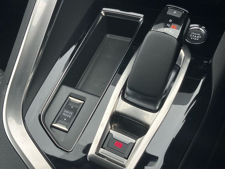 2023 Peugeot 3008 1.6 Hybrid 225 Allure Premium+ 5dr e-EAT8 Estate PETROL/ELECTRIC Automatic