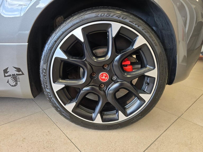 ABARTH 595 1.4 Abarth 595 Competizione 1.4 Tjet 180hp 2018