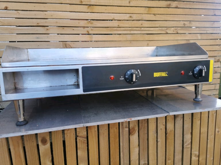 Buffalo Double Contact Grill ideal for cafe restaurant or kitchen