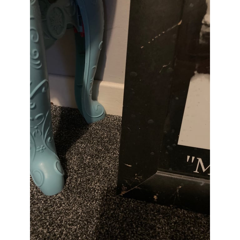 large frames scarface mirror