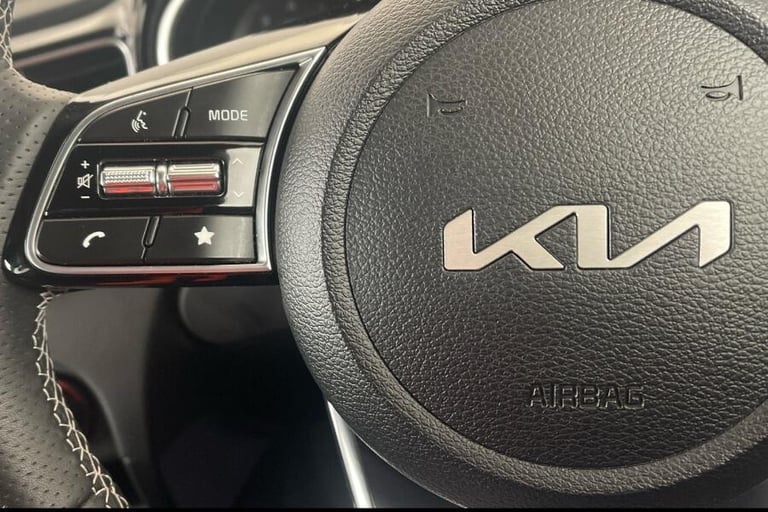 2025 Kia Ceed 1.5T GDi ISG 138 GT-Line 5dr HATCHBACK PETROL Manual