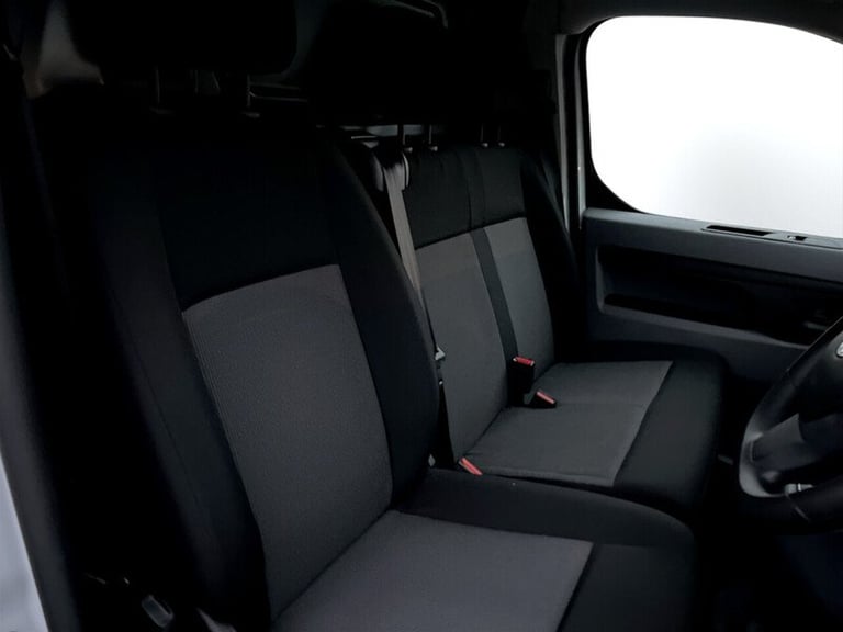 2022 Vauxhall Vivaro Electric 3100 Dynamic Panel Van Electric Automatic