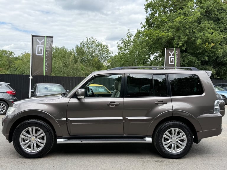 2013 Mitsubishi Shogun 3.2 DI-DC [197] SG3 5dr Auto ESTATE DIESEL Automatic