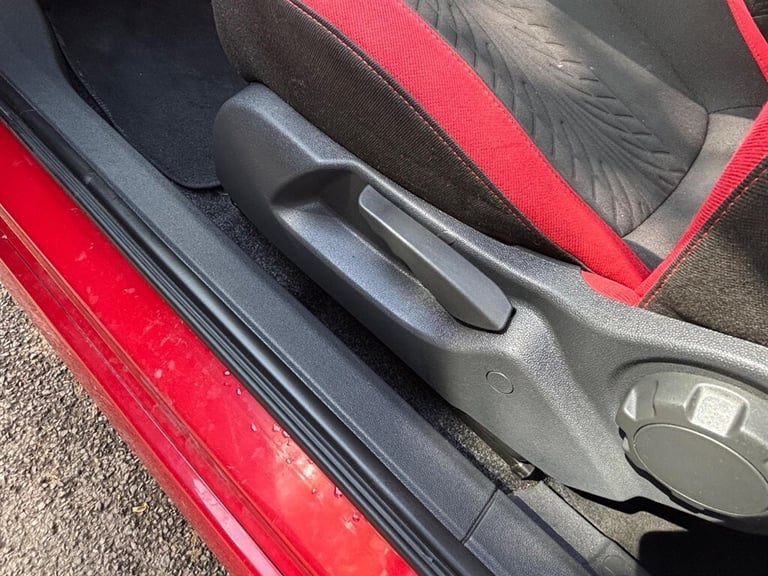 2014 Vauxhall Corsa 1.4 SRi 3dr [AC] HATCHBACK PETROL Manual