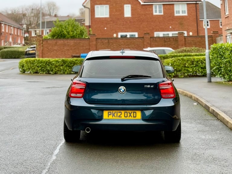 2013 BMW 116D Sport 165 LCI 2L 6 Speeds.