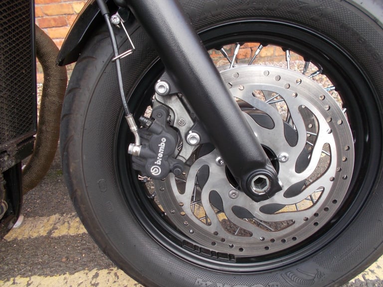 2017 TRIUMPH BONNEVILLE BOBBER