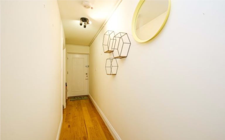 Room Available - looking for a flatmate