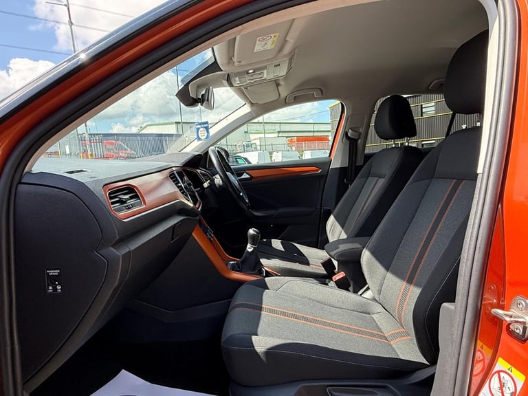 2018 18 REG VOLKSWAGEN T-ROC DESIGN 1.0 PETROL FWD MANUAL EURO 6 ULEZ