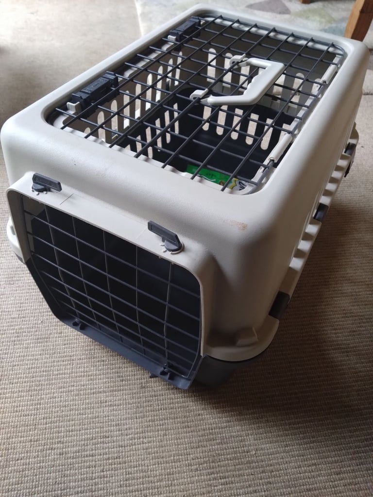 image for Cat Carrier rigid plastic with front and top openings 