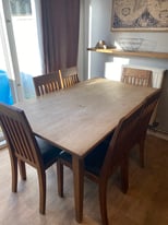 Solid oak 6 chair dining table 
