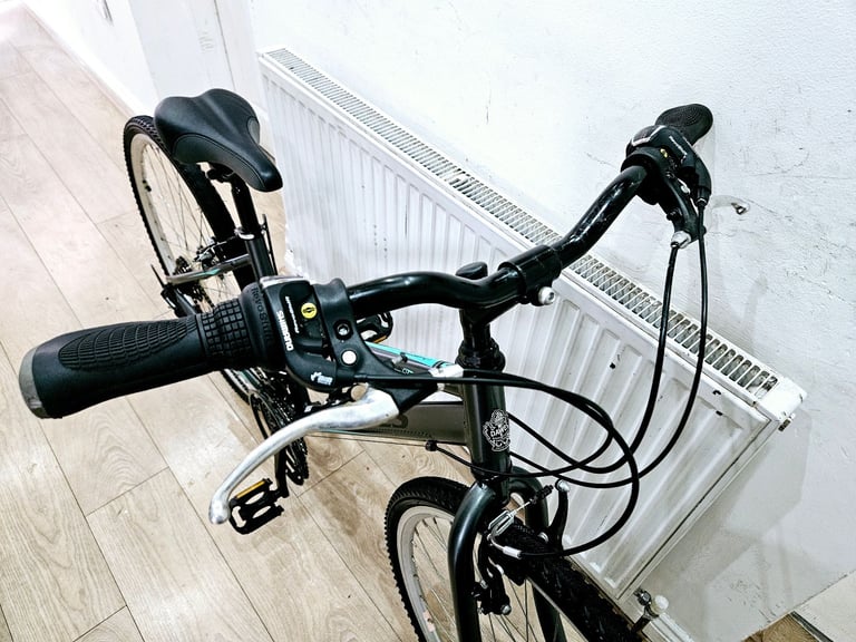 Dawes discovery trail hybrid bike in good condition all fully working 