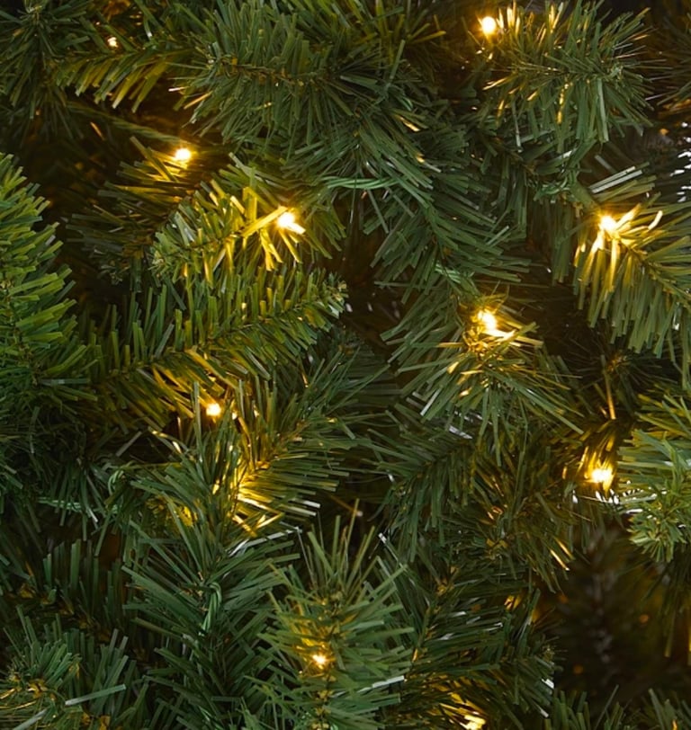 7ft Belvedere Pre Lit Multifunction Christmas Tree