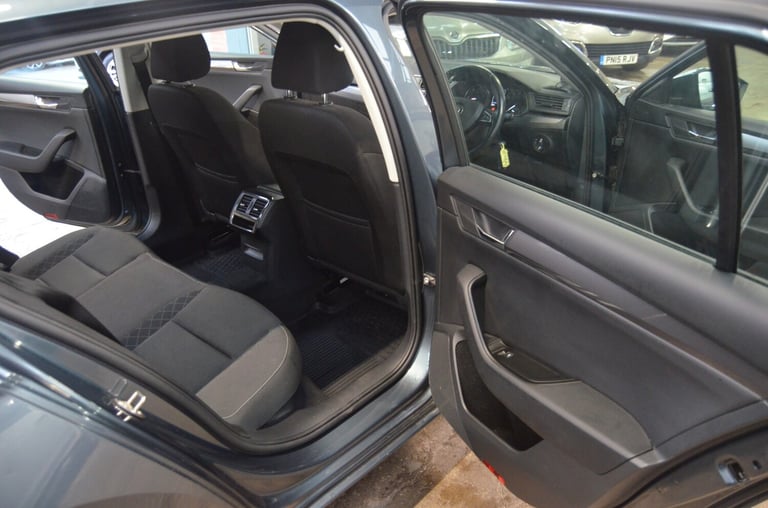 2019 Skoda Superb 1.6 TDI 120 S Estate  Diesel Manual