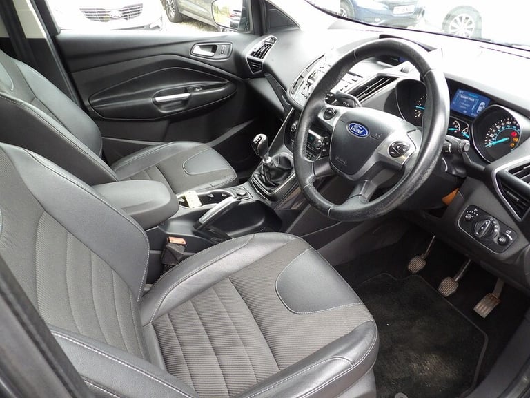 2014 Ford Kuga 2.0 TDCi Titanium 5dr 2WD HATCHBACK DIESEL Manual