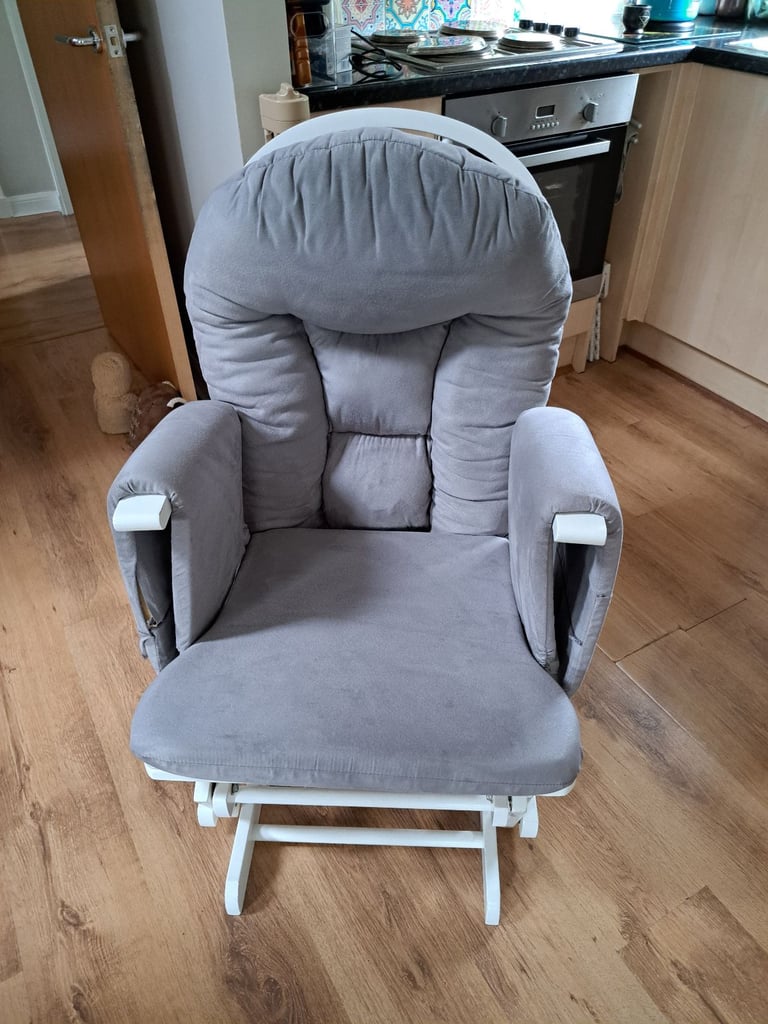 Nursing chair