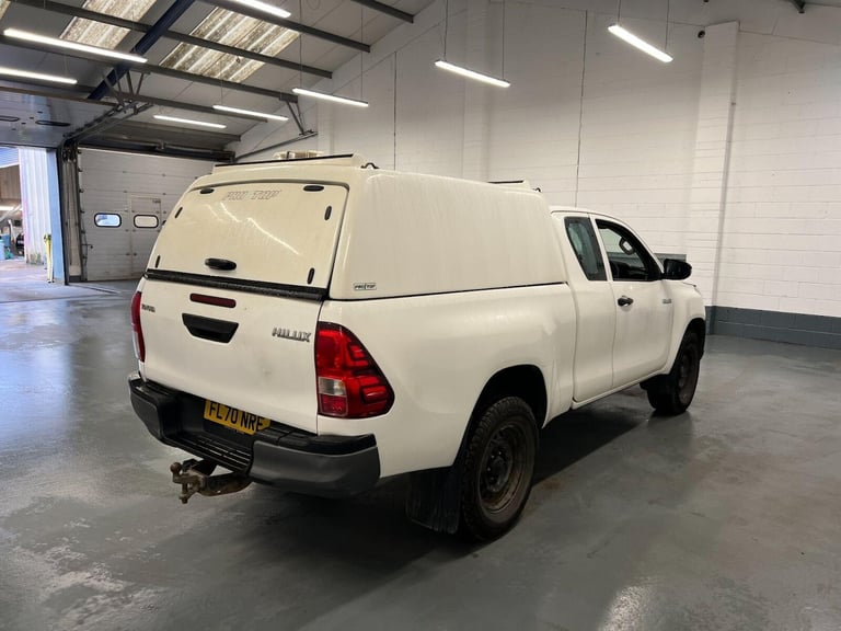 2020 Toyota Hilux 2.4 D-4D Active Extra Cab Pickup 4WD Euro 6 (s/s) 4dr Pickup Diesel Manual