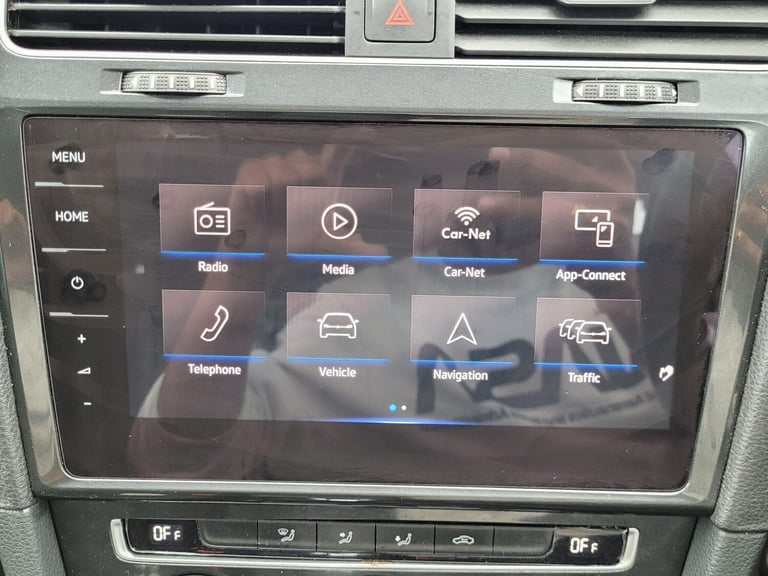  Volkswagen Golf 35.8kWh e-Golf Auto 5dr Electric Automatic