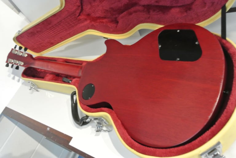 American Gibson Left Hand Les Paul