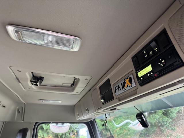 2018 18 Volvo FMX 420 E6 8x4 steel tipper Epsilon M125L crane& grab light bars 