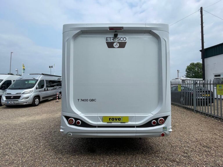 Estrusco T7400 QBC 4 berth 4 Belt Motorhome Rear garage 