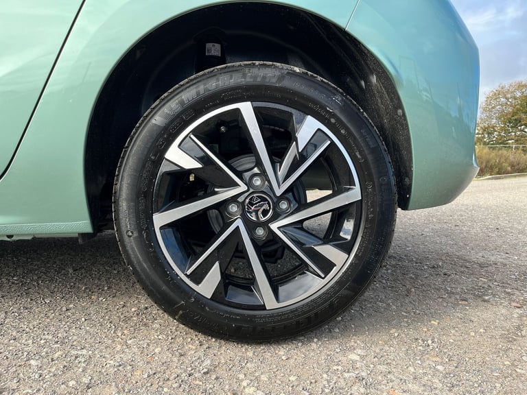  Vauxhall Corsa 1.2 Turbo Yes Hatchback 5dr Petrol Manual Euro 6 s/s 100 Ps