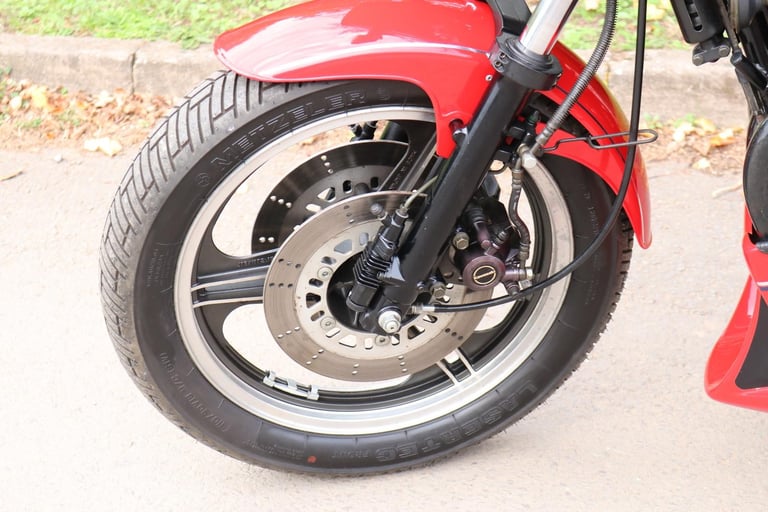 Kawasaki GPZ 1100 GPZ1100 1984 just 13,053 miles from new STAGGERING CONDITION!