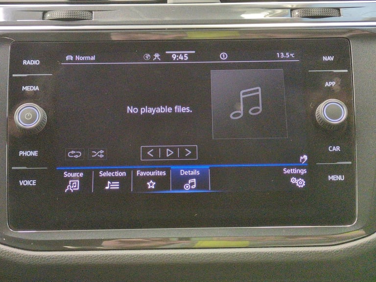 2022 Volkswagen Tiguan Allspace 1.5 TSI R-Line SUV 5dr Petrol DSG Euro 6 (s/s) (150 ps) - AUTO PA...